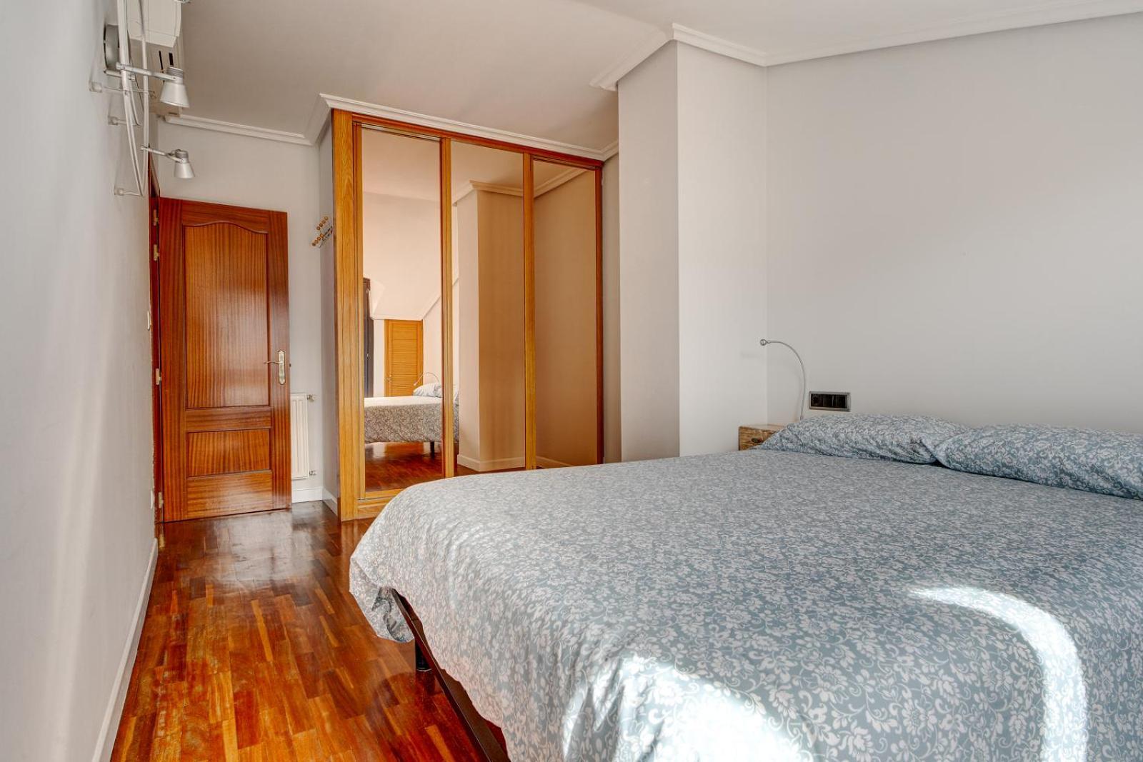 Luminoso Atico Con Terraza, Irun, Parking, 4Pax Apartman Kültér fotó